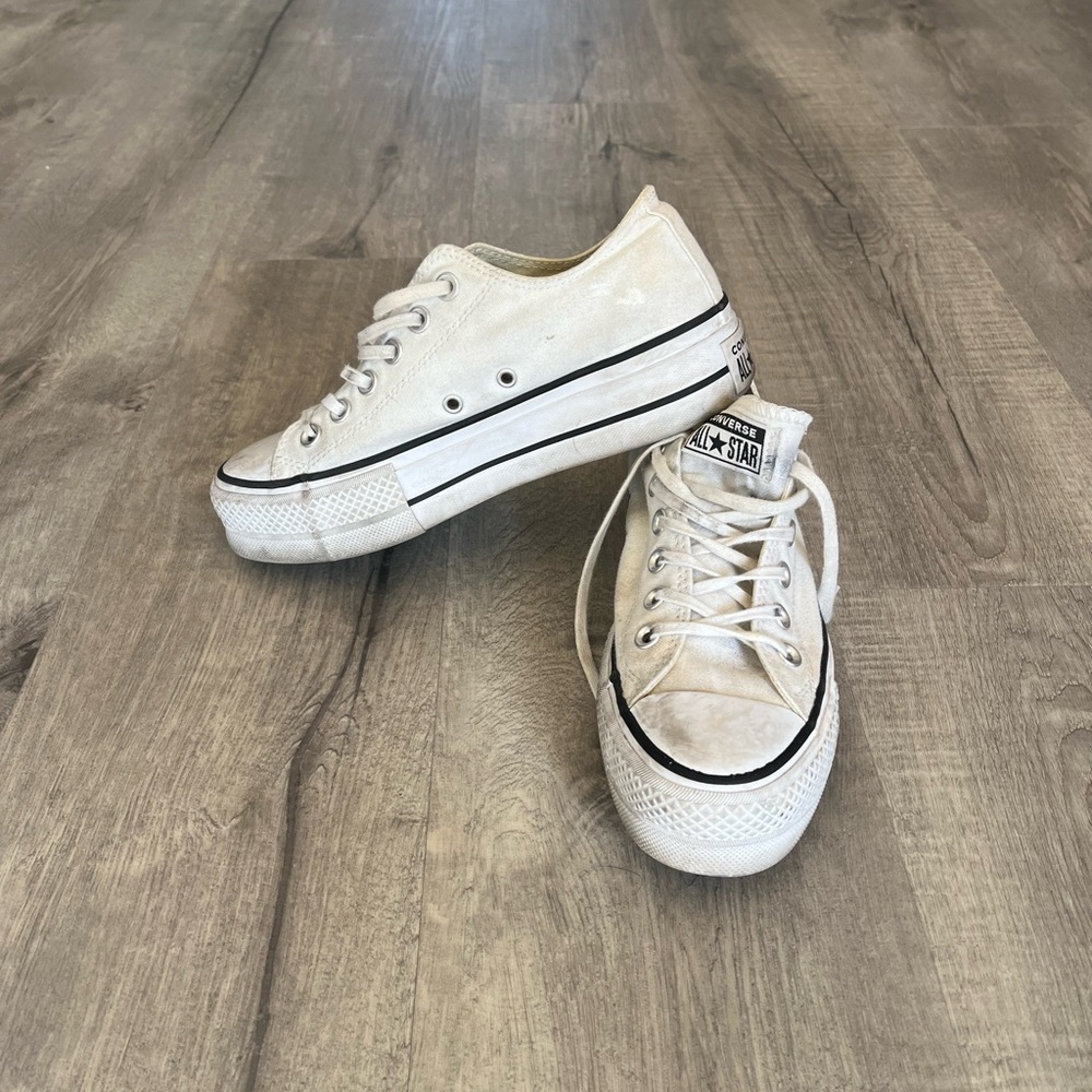 Women’s Platform Converse